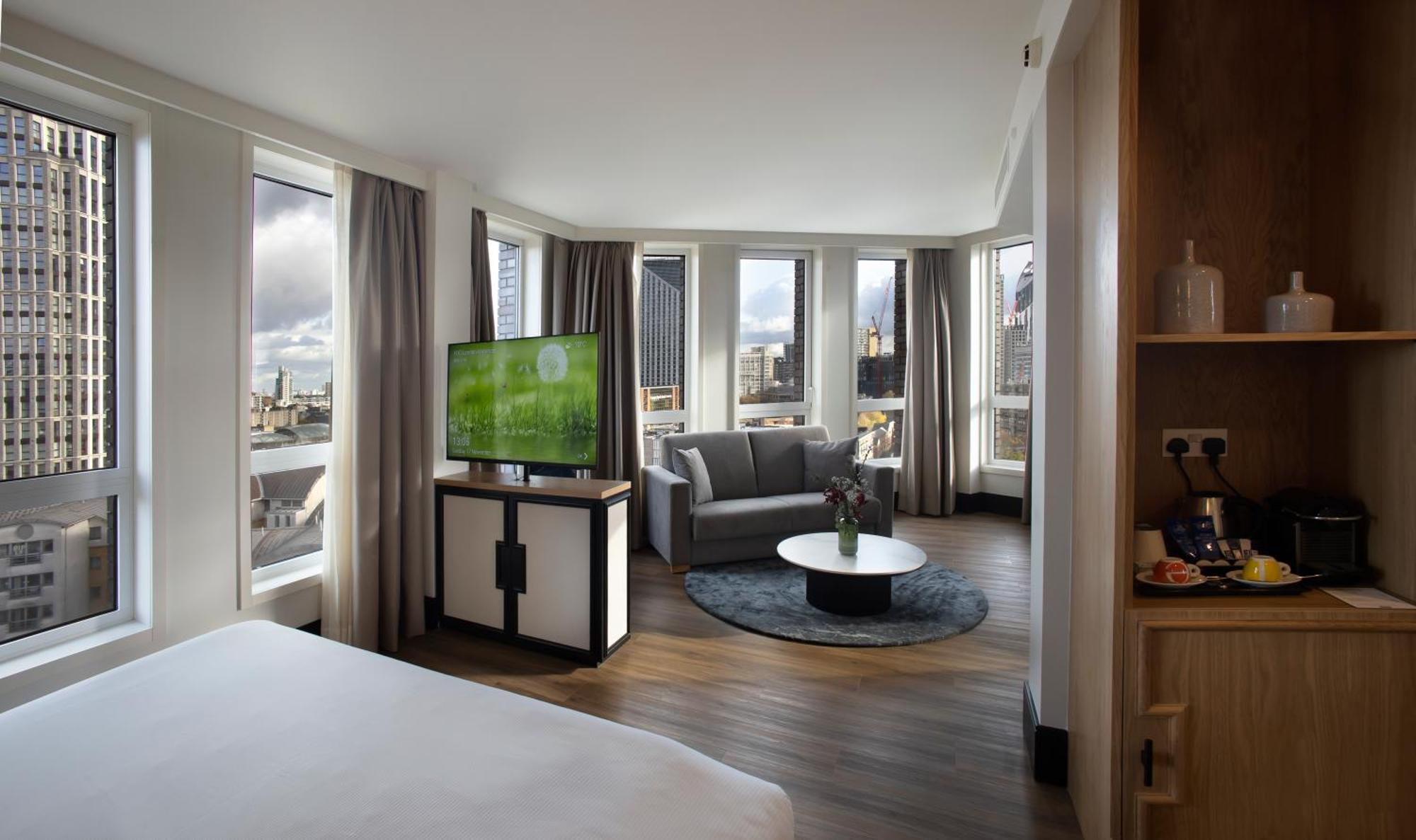 H10 London Waterloo Hotel Bagian luar foto