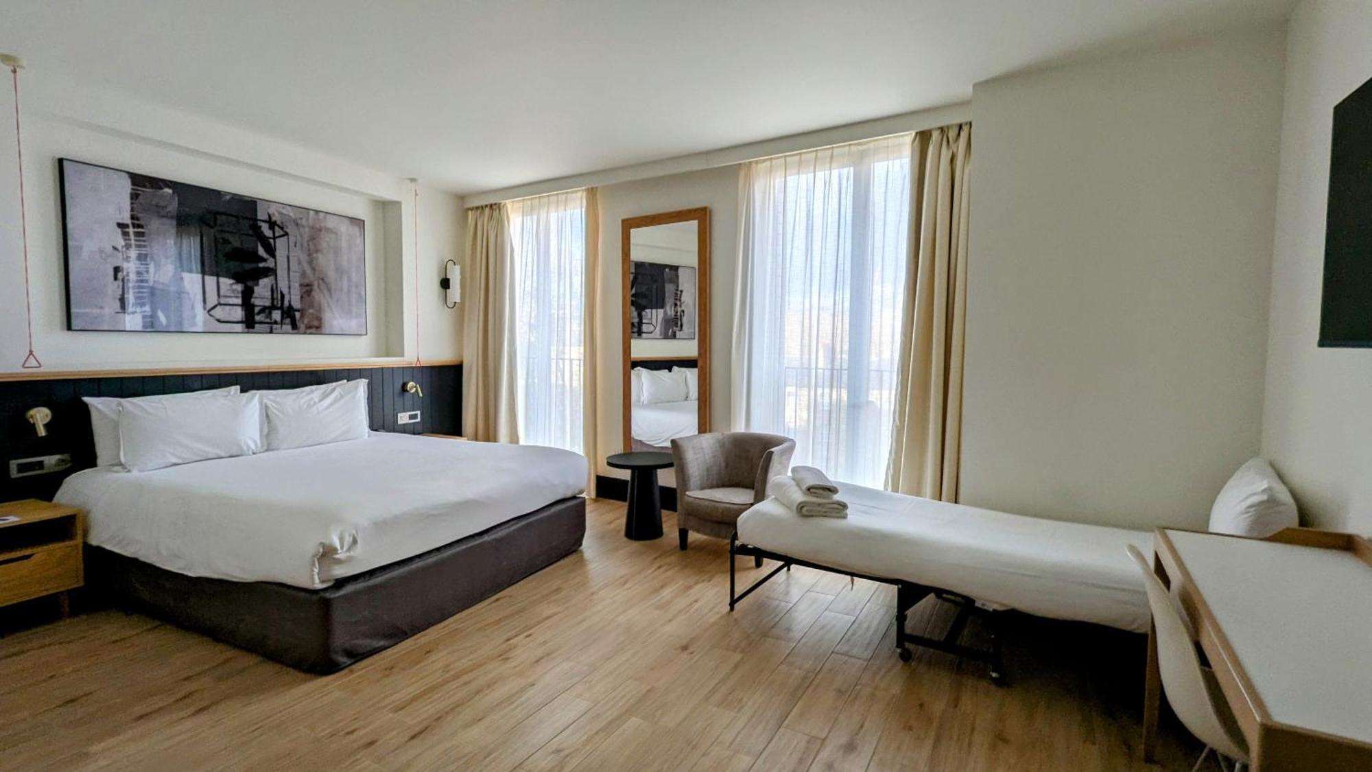H10 London Waterloo Hotel Bagian luar foto